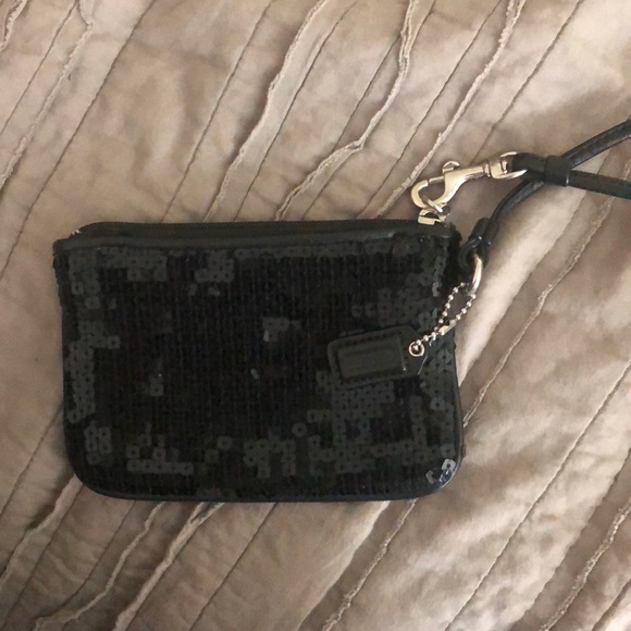 Sequin Coach wristlet - Picture 3 of 4